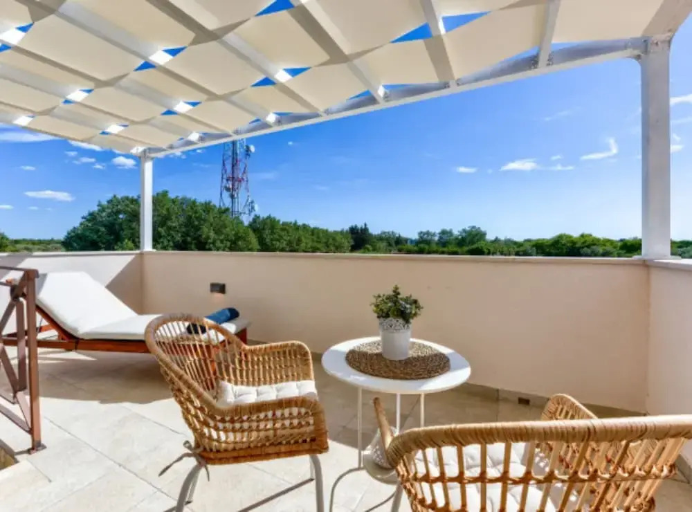 Rustic Villa Perosa With Heated Pool