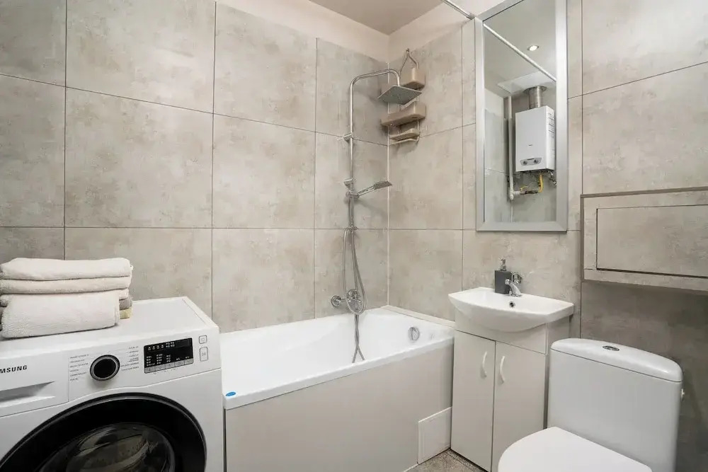 AS HOME Ofiar Oświęcimskich