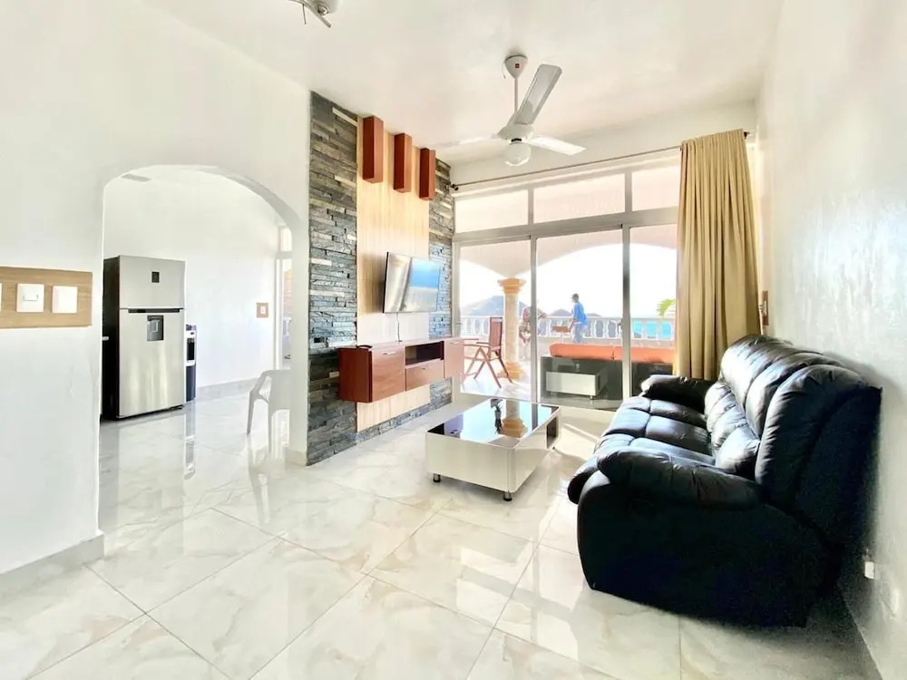 Inviting 2-bed Apartment in Cofresi