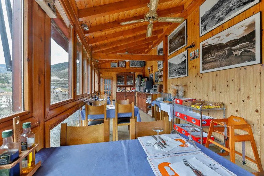 HOSTAL RIO ARA BELLOSTA by Vivere Stays