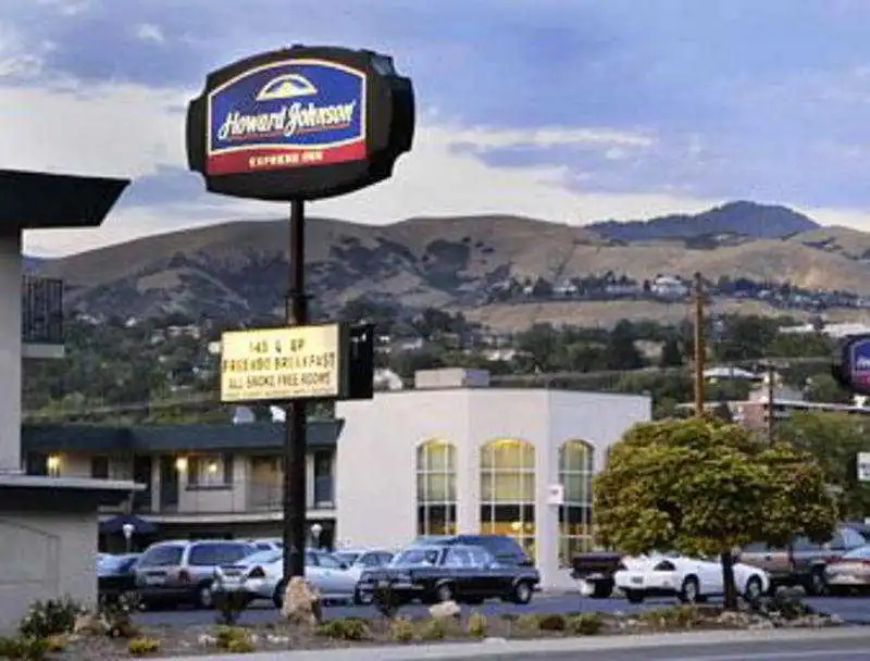 North Temple Inn