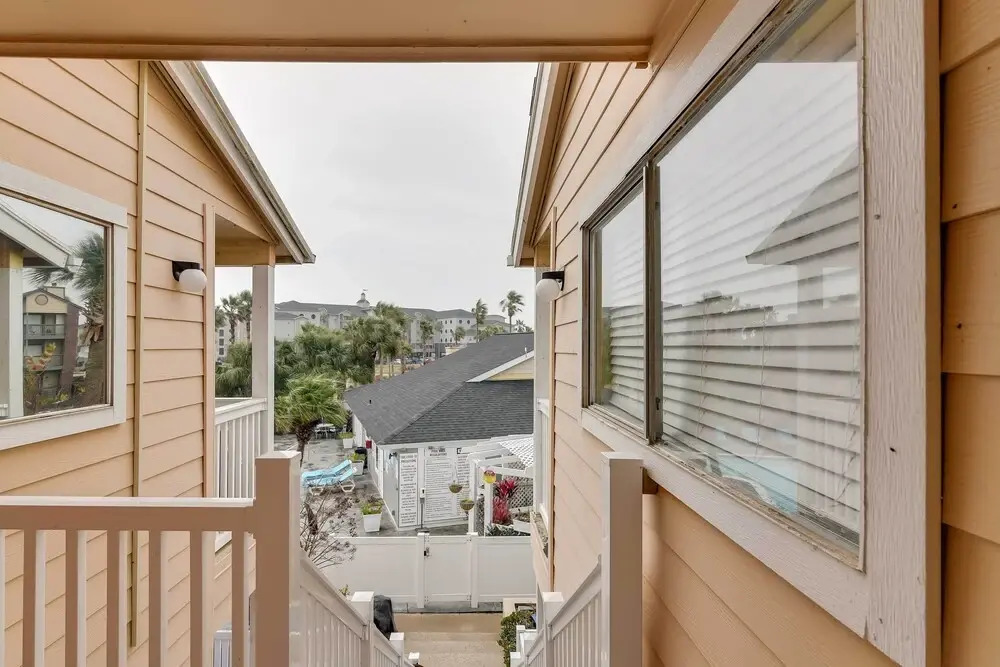 Balcony & Community Pool Deck: Condo in Galveston
