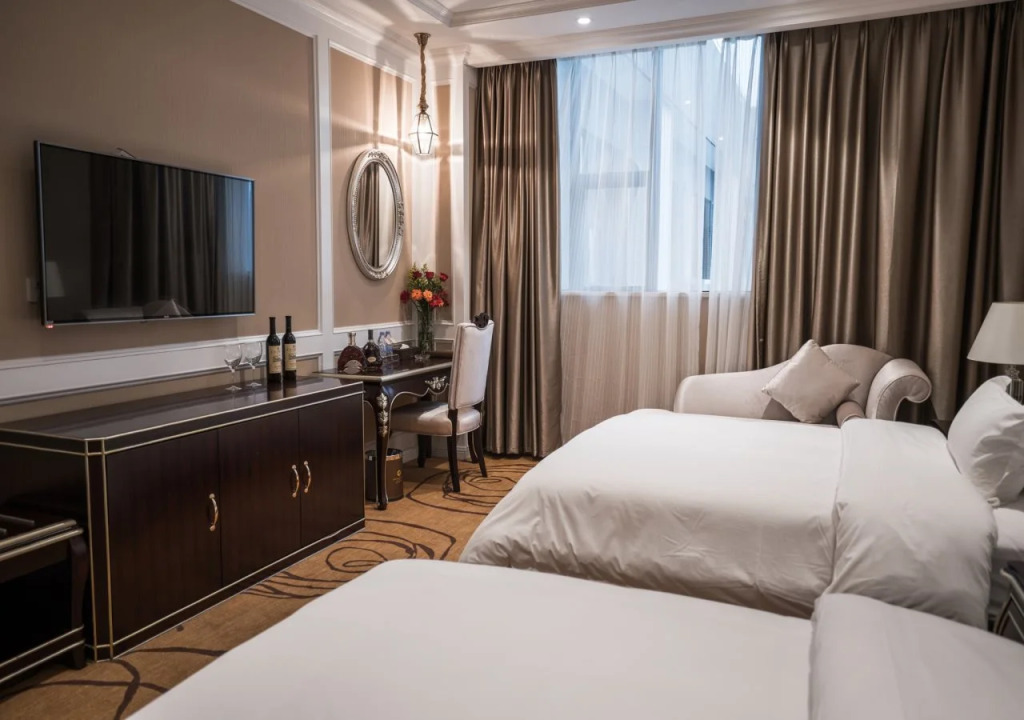 YunDu International Hotel (Baiyun Station Huangshi Branch)