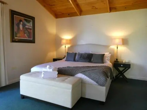Osprey Lodge Beachfront Bed & Breakfast