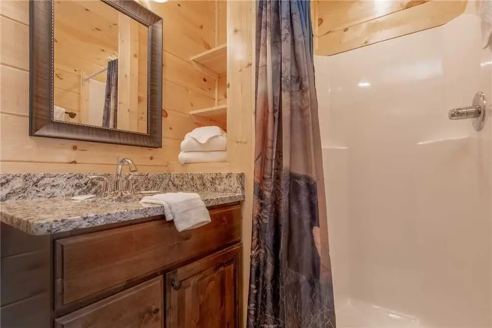 All About The View - Six Bedroom Cabin