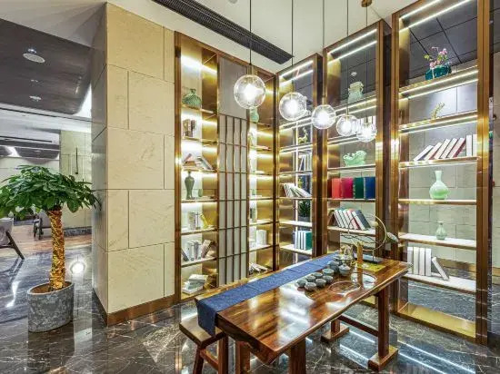 Rezen Select Haining Xucun town government Hotel
