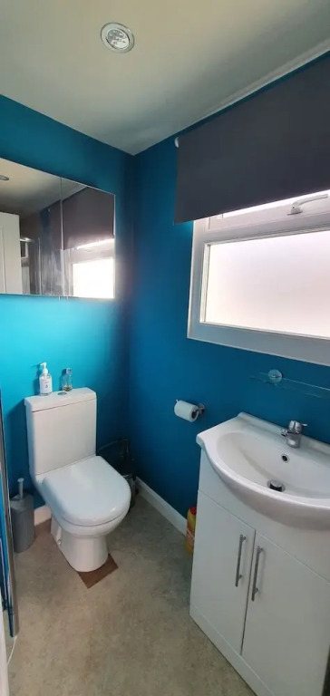 2bed Chalet Sleeps 5 - Dogs Free, Parking, Seaview