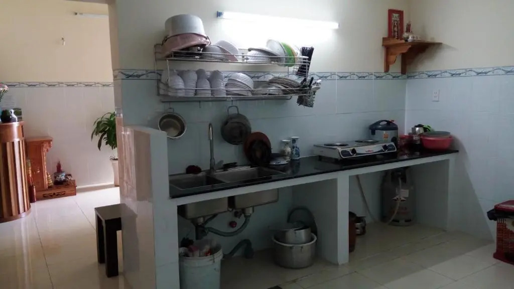 Khách Sạn Anh Tú 27B THÙY VAN