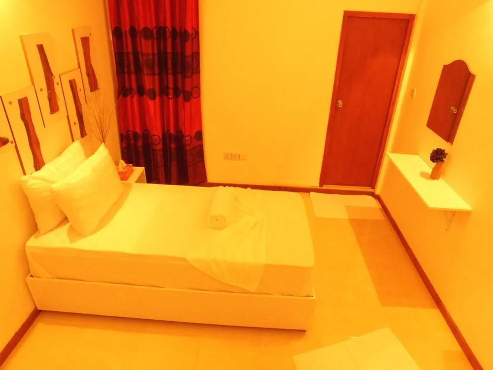 Dhonveli Residence