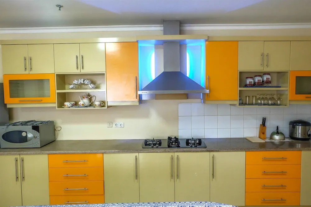 Best Spacious Apartment Permata Senayan