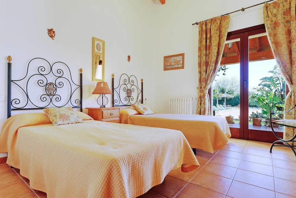 M408 Can Torretes by Mallorca Villa Selection