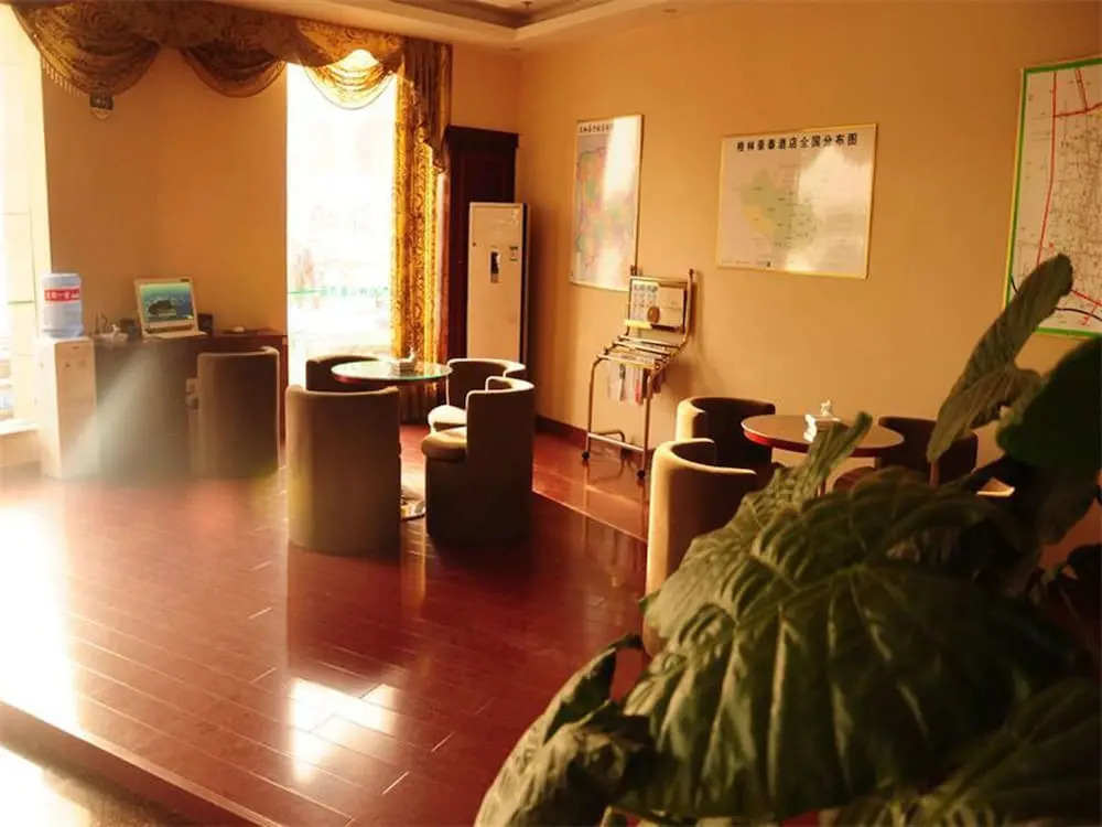 GreenTree Inn Anhui Fuyang Taihe South Xiyang Road Business Hotel