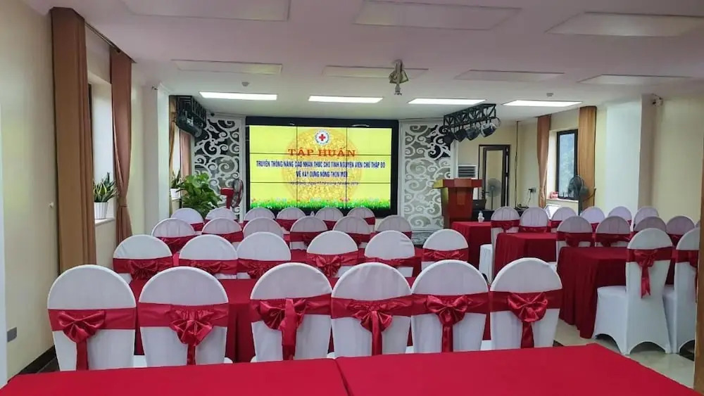 Dinh Gia Hotel
