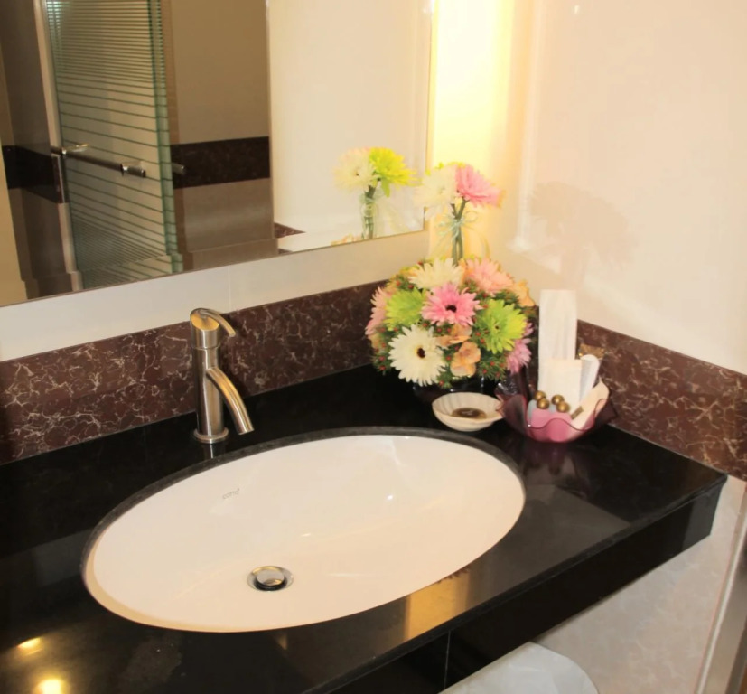 That Phanom River View Hotel