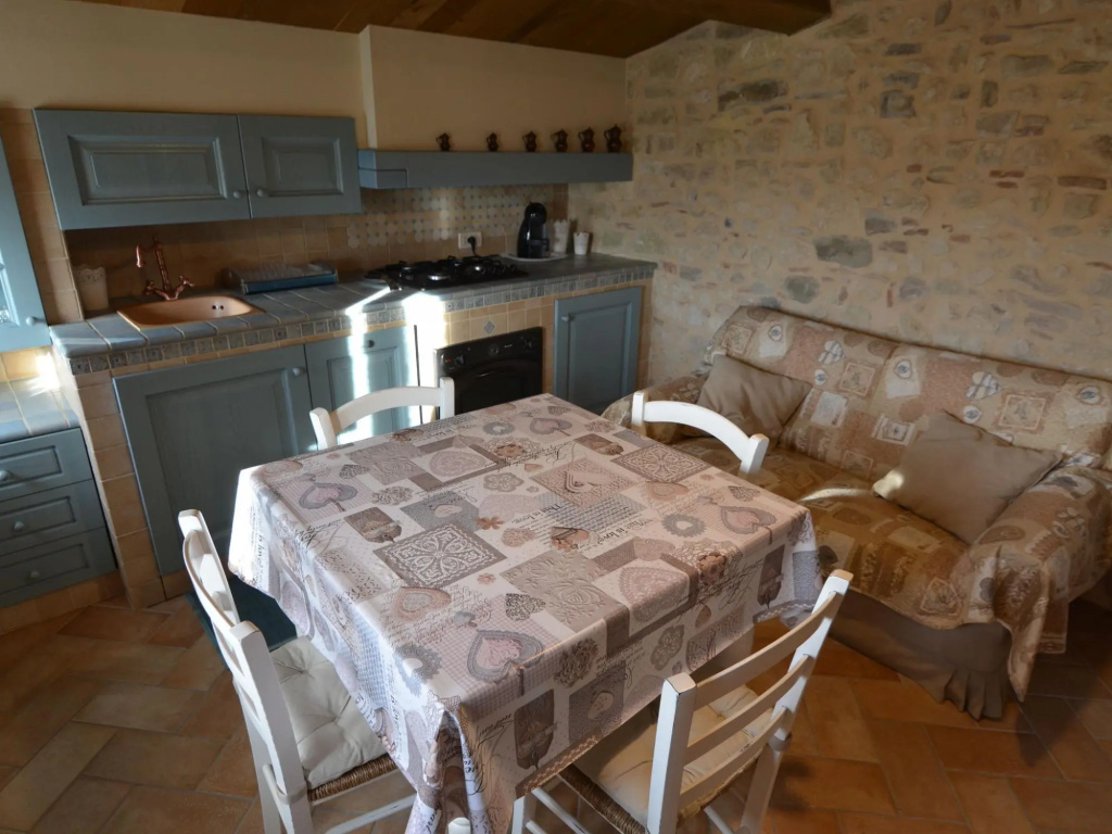 Appealing Apartment in Petrella Guidi with near Centre
