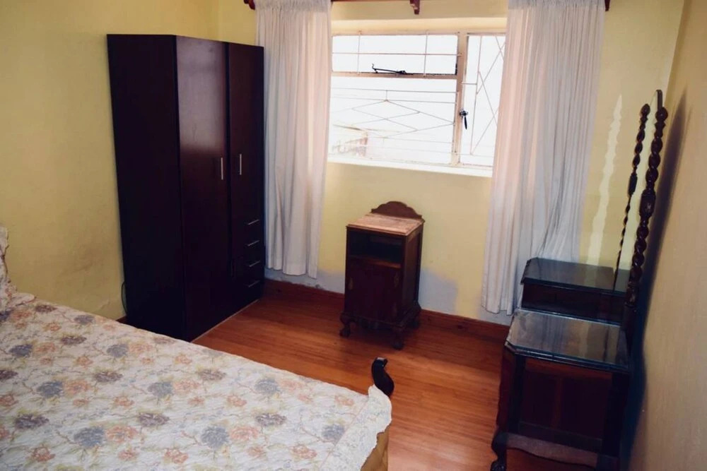2 Bedroom House in Bo-kaap Area