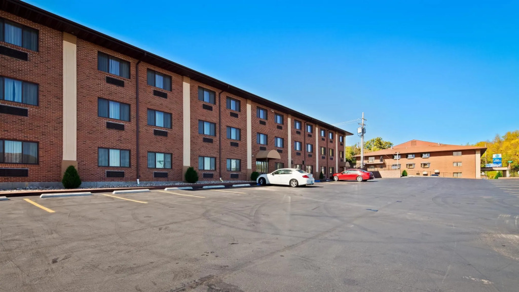 Best Western On the River