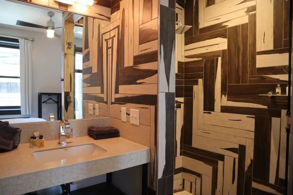 Comfortable En Suite Studio