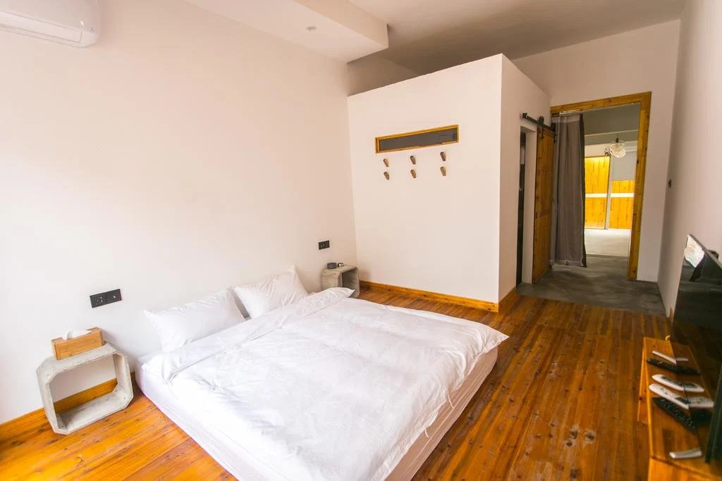 Yiyun Boutique Inn (Tongli Juepin Design)