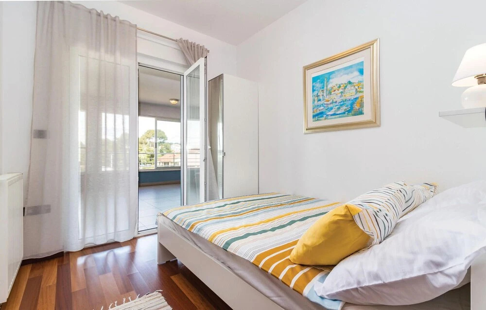 Beautiful Apartment in Pula With Wifi and 3 Bedrooms