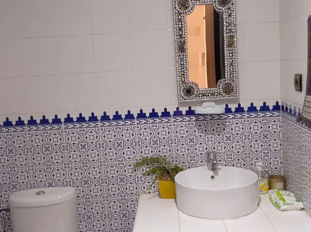 Quiet apartment in a paradise residence. Overnight prices, remained stable