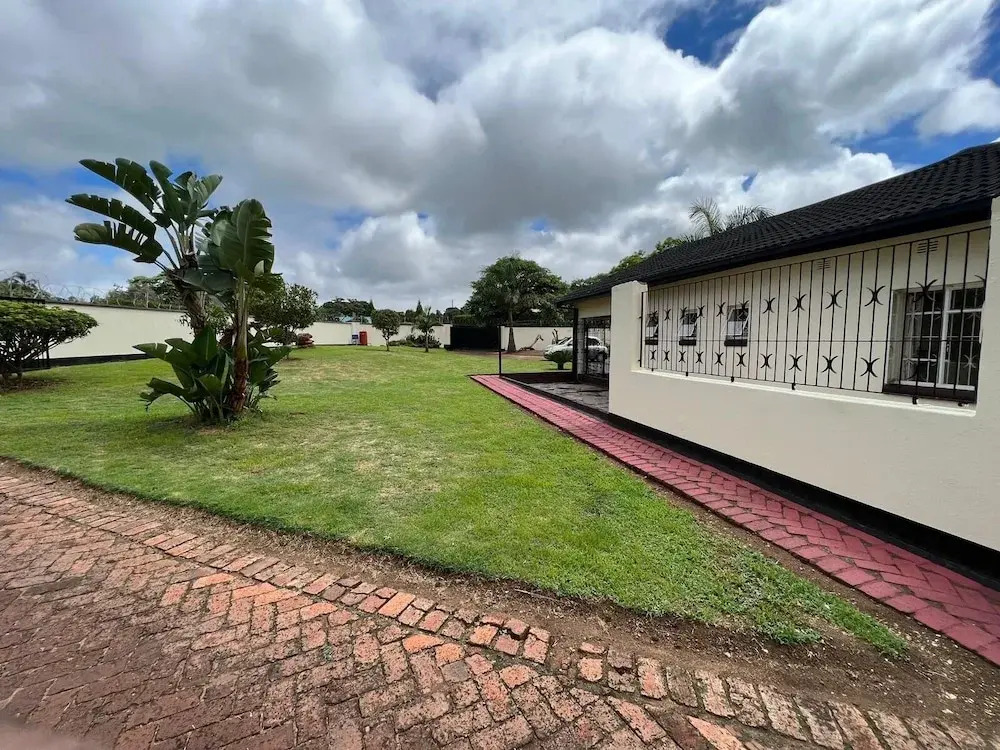 Mongi Guest House