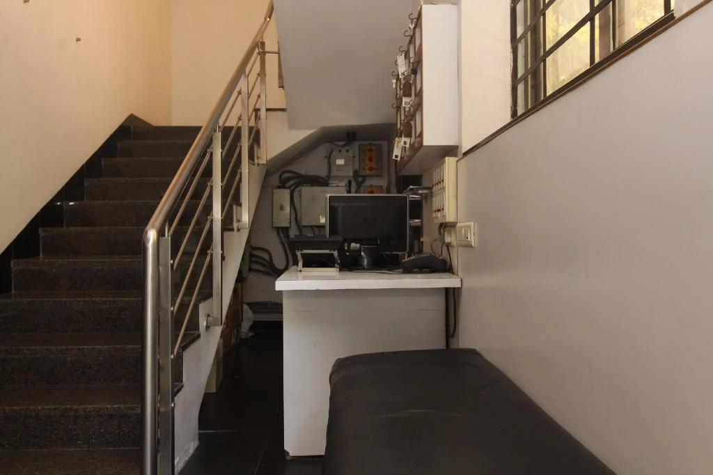 OYO 14501 Hotel Hill View Guest House Begumpet