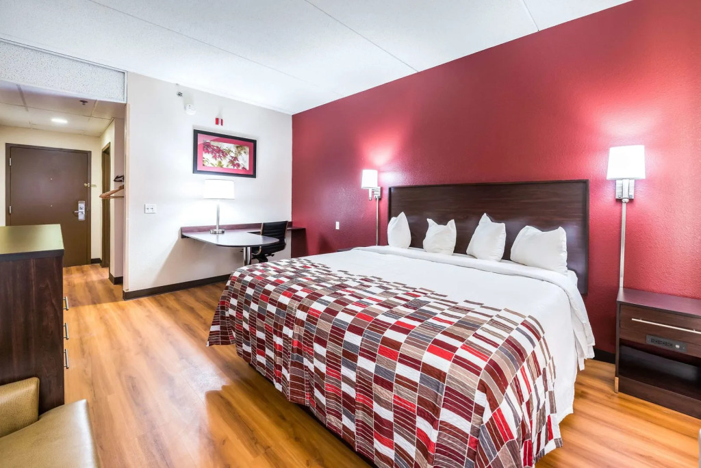 Spark by Hilton Palatine Arlington Heights