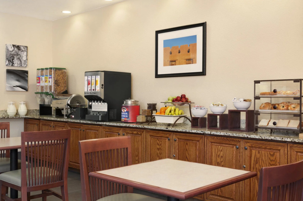 Country Inn & Suites by Radisson, Tucson Airport, AZ