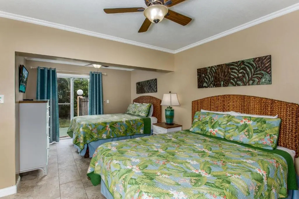 Five Palms Suite 106 - Daily - Weekly - Monthly