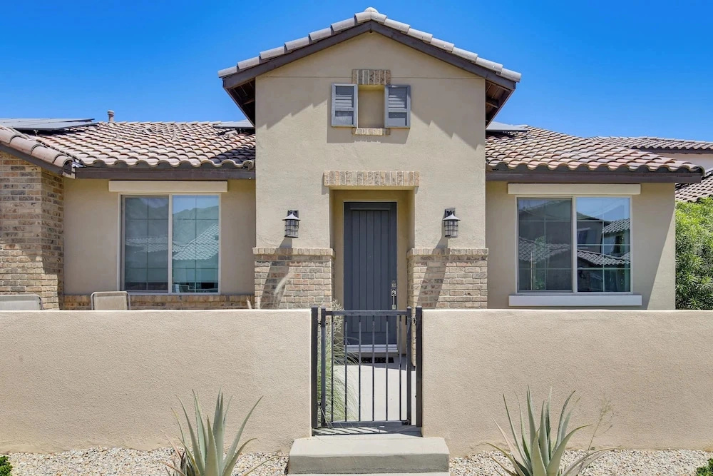Golfers Paradise! La Quinta Escape w/ Pool Access