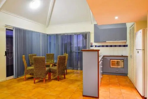 Osprey Holiday Village Unit 119