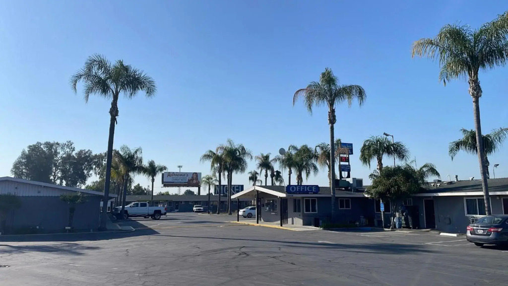 Kings Inn Motel