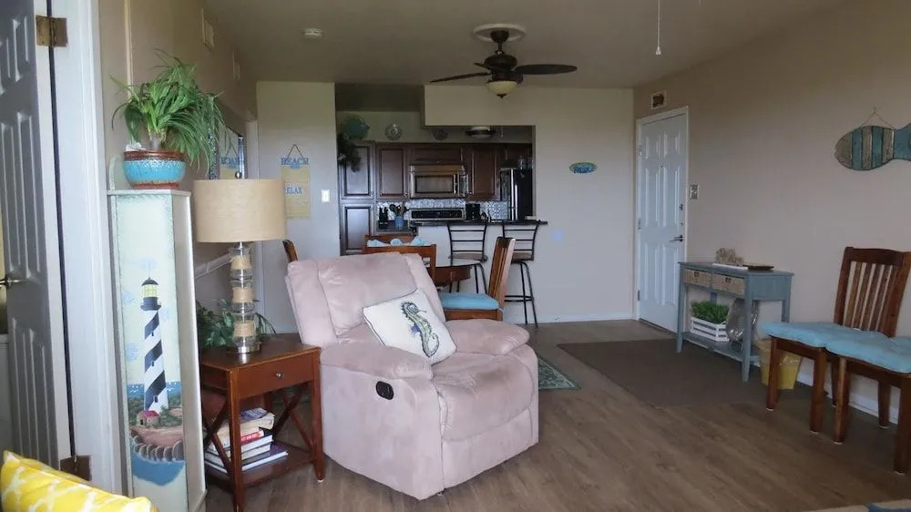 Janel's Haven 504bh 2 Bedrooms 2 Bathrooms Condo