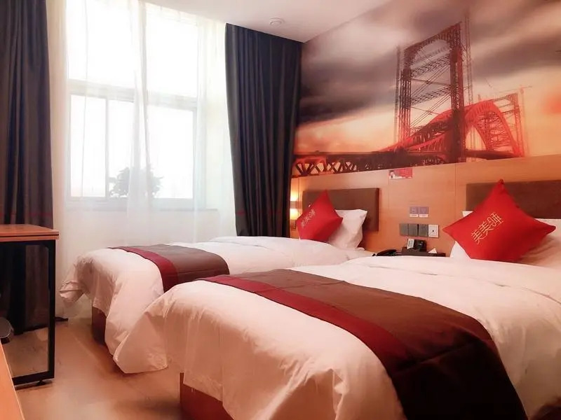 Thank Inn Hotel Inner Mongolia Baotou Donghe Haode Trade Plaza