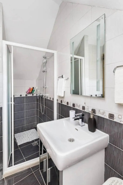 Peruzovic Rooms 1