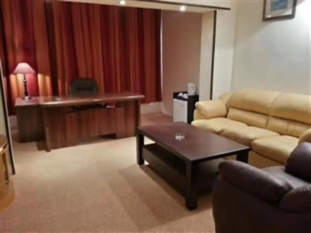 Renad Hotel