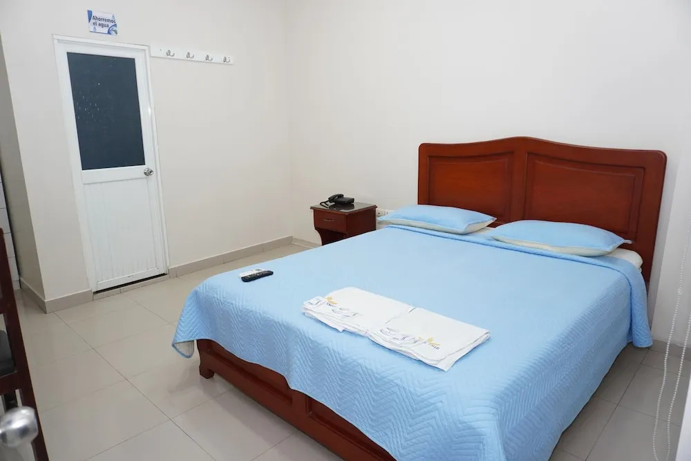 Hotel SMIR, Huaquillas