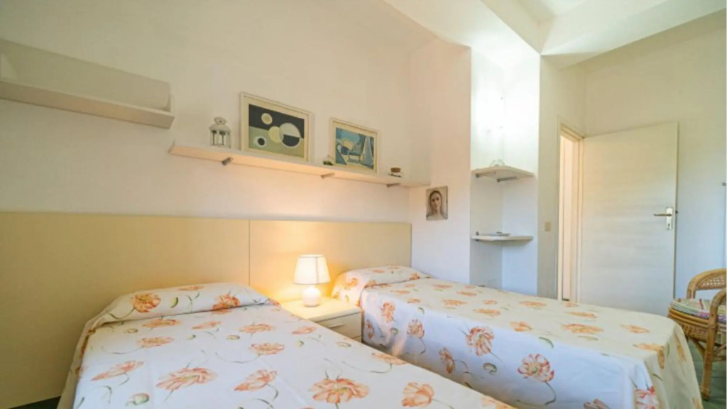Three-bedroom Trilo Serena in center of Capoliveri with private parking-APPARTAMENTO TRILO SERENA