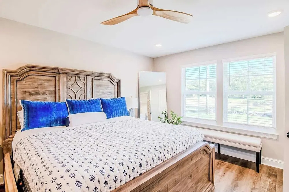 Brand New, Fully Furnished 3 Bedroom, 3 Bathroom Home in Ocean Springs