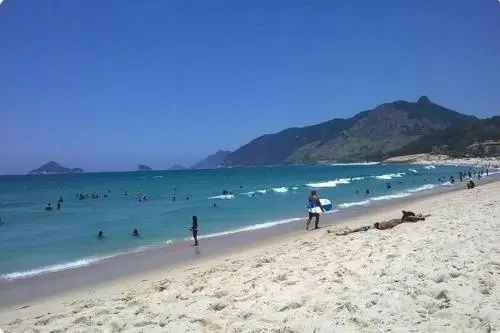 Lemonade Home Stay e Surf School