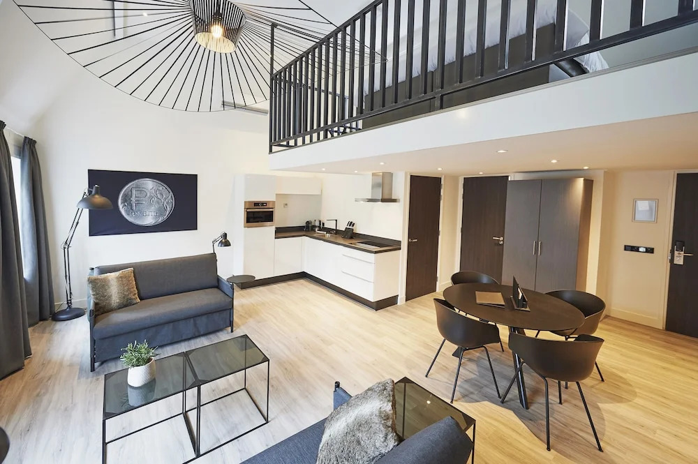 "DE BANK" - Hotel Apartments