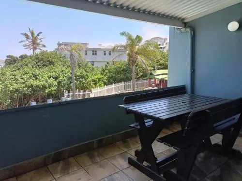 Dumela Margate Flat No 12