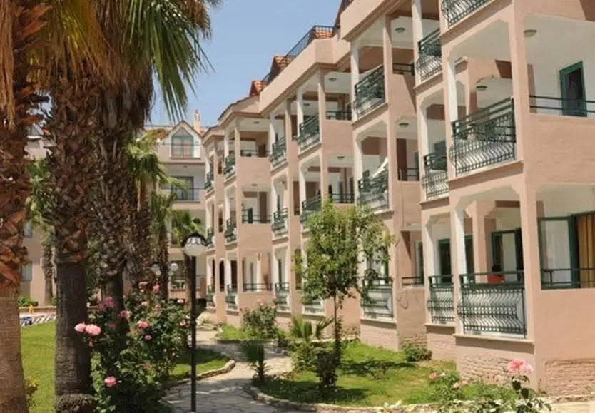 Club Caprice Suites