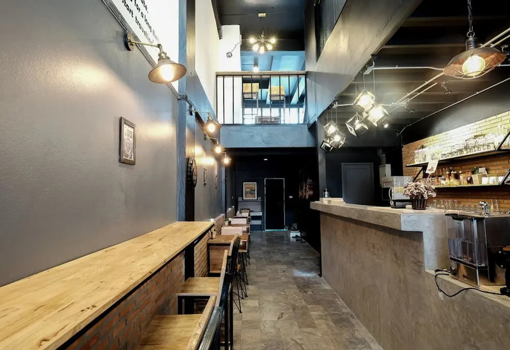 Znap's hostel and Café