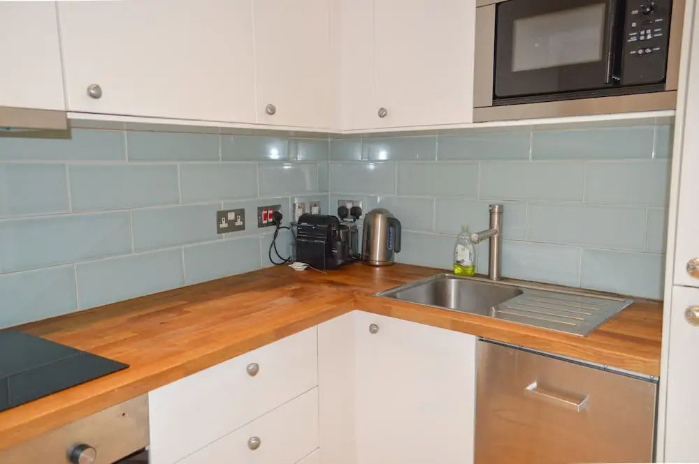 2 Bedroom Apartment in Leith Edinburgh