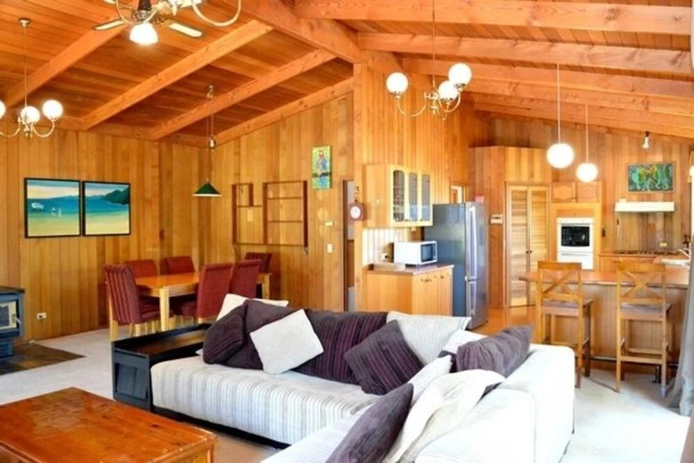 Lisieux - Country Style Family Retreat