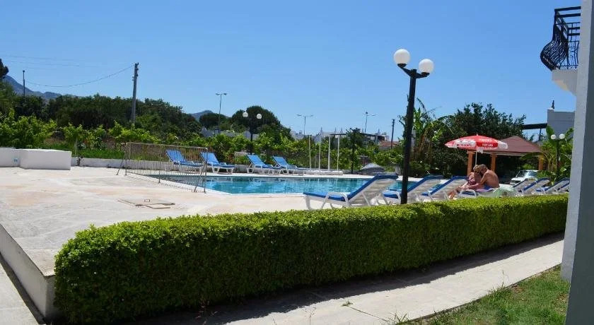 Ege Apartments