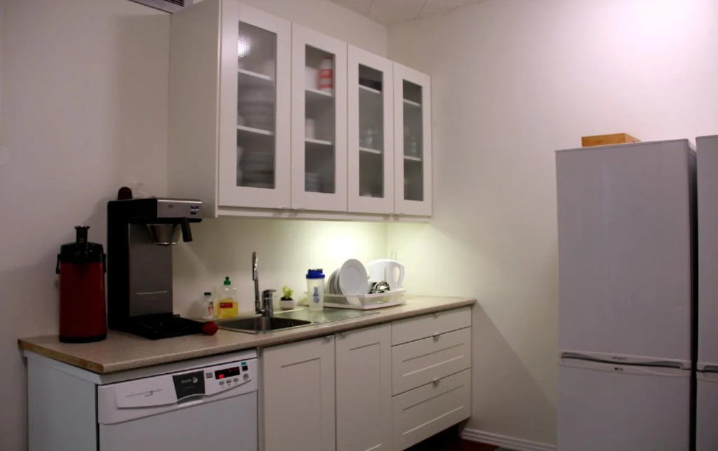 Hostel B47