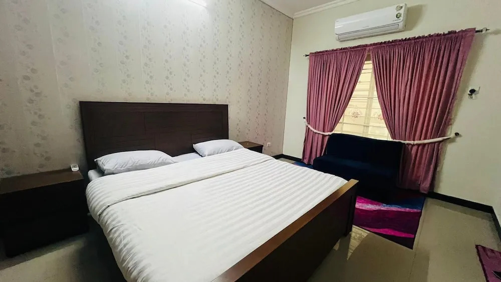 Beautiful 3-bed Apartment in Islamabad